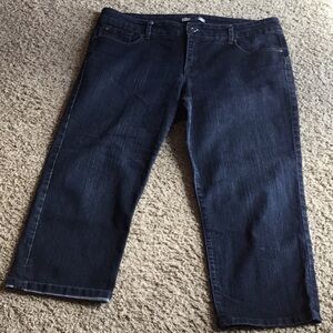 Bandolino dark denim capris